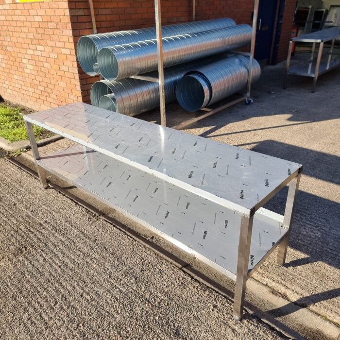 Stainless steel tables - Image 10